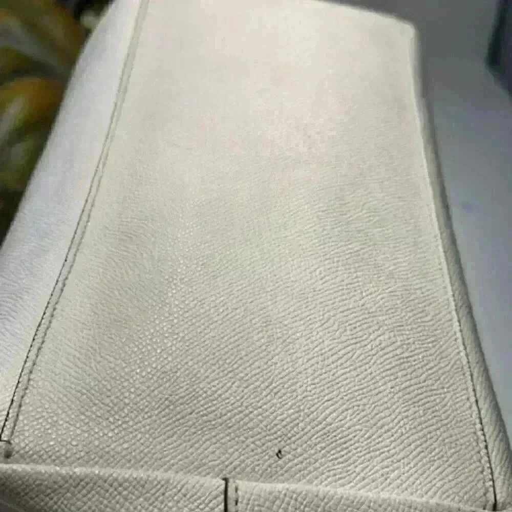 Coach City Zip Tote Shoulder Bag Chalk Cross Grain Leather F58846 - Picture 16 of 16